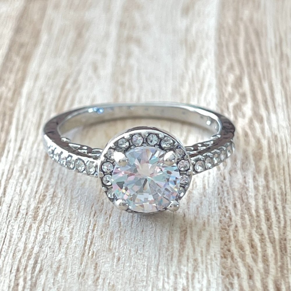 Round White Sapphire Halo Ring - 18K White Gold